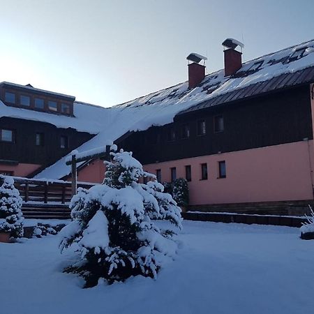 Hacienda Cert Kořenov Esterno foto