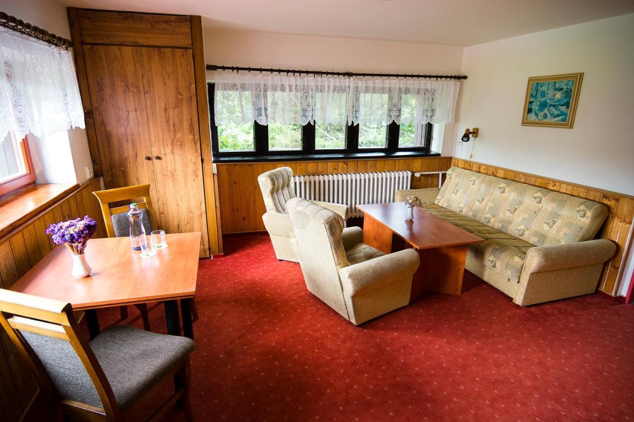 Hacienda Cert Kořenov Esterno foto
