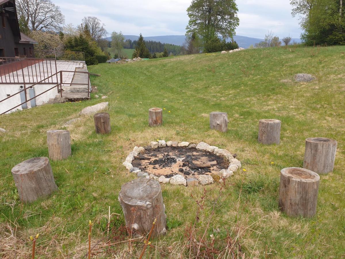 Hacienda Cert Kořenov Esterno foto