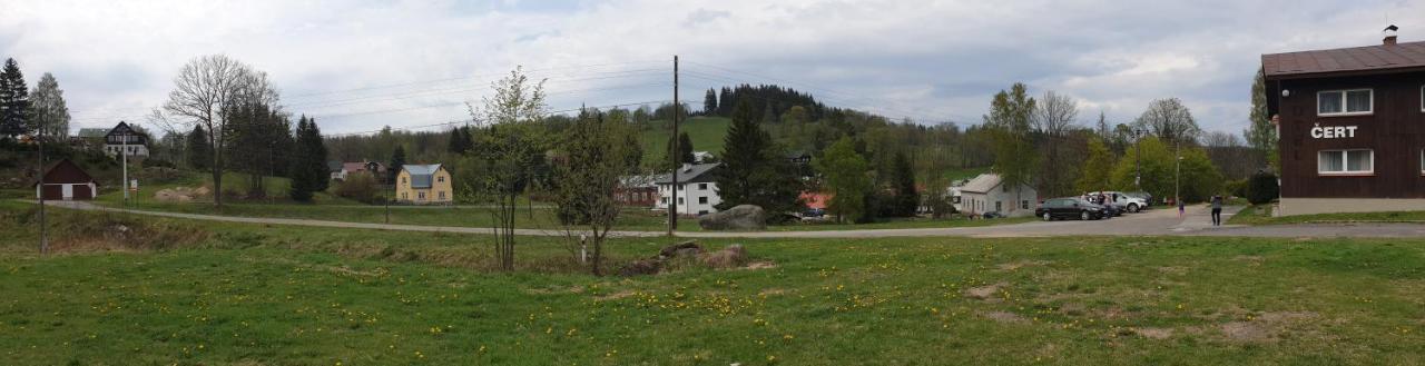 Hacienda Cert Kořenov Esterno foto